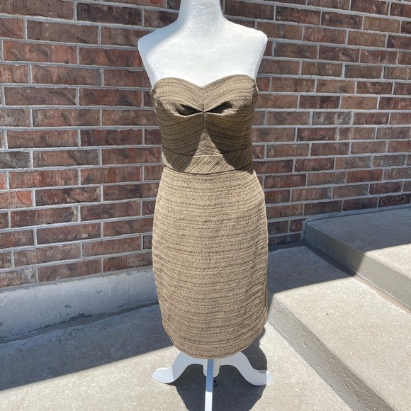 Trina Turk - Olive Tweed Strapless Sheath Dress Sz 4 - Picture 1 of 10